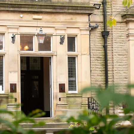 Durker Roods Hotel Huddersfield Exterior photo